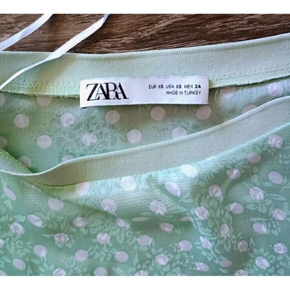 Zara Shirt Size XS Women's Mint Green White Polka Dot Oversized Flowy Blouse - Picture 3 of 6